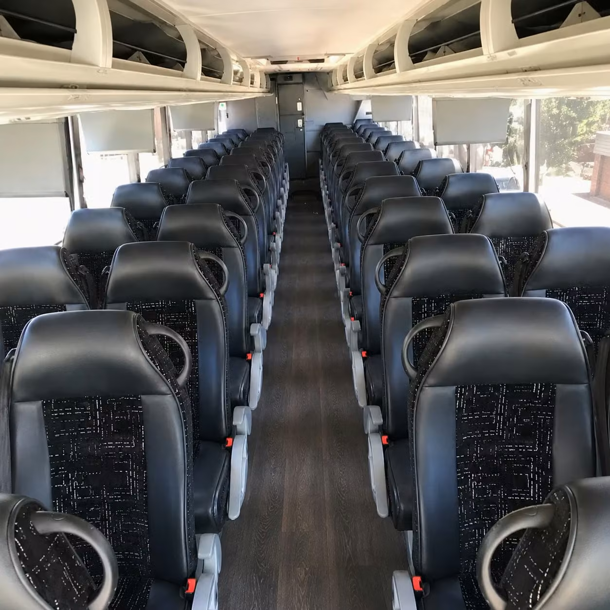 charter buses and minibuses for monroeville school field trips to pittsburgh s top attractions