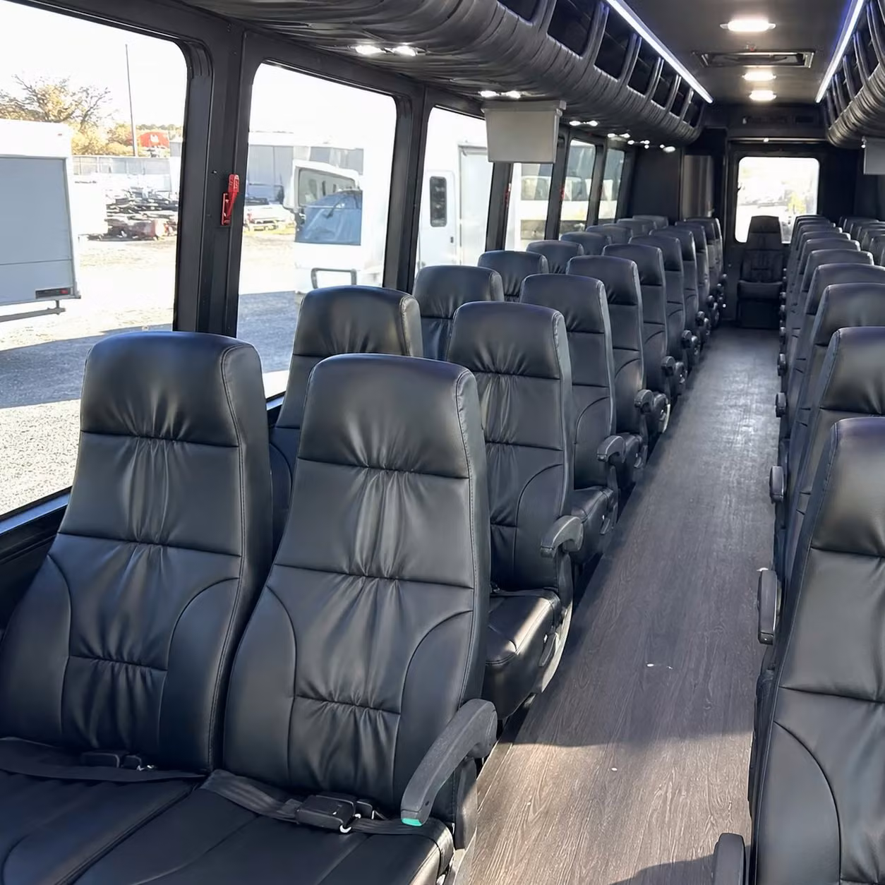 minibus rentals for smaller concert groups in monroeville