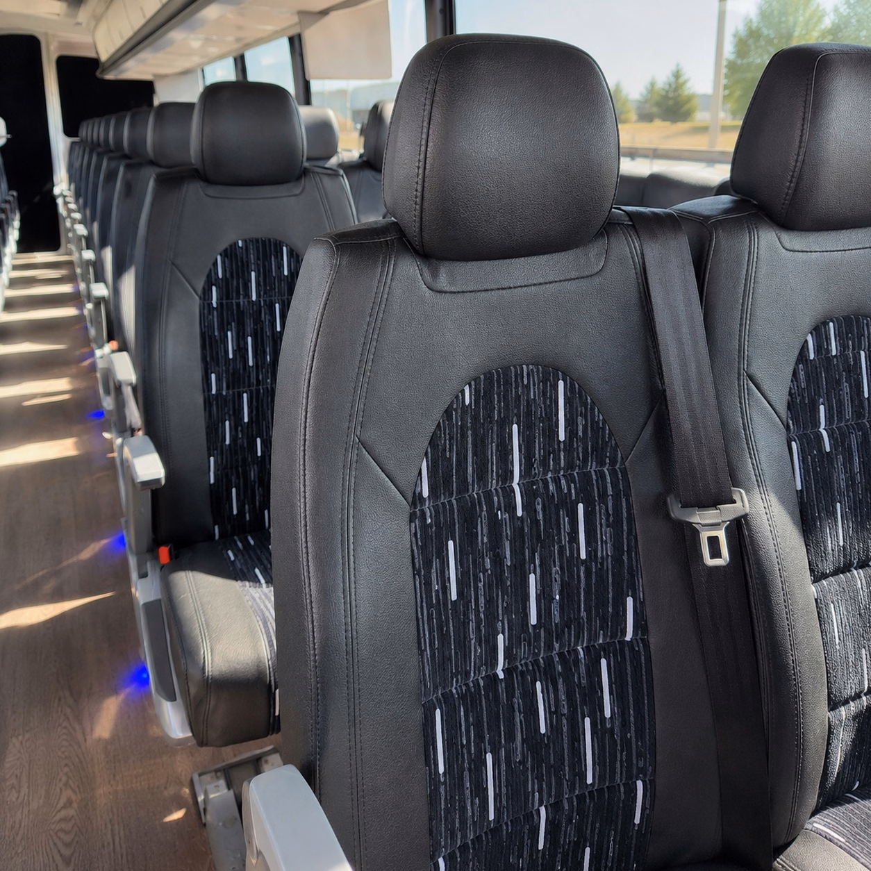 monroeville airport transfer charter bus rentals