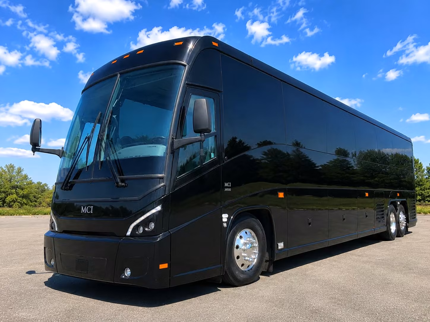 monroevillecharterbus com makes wedding guest shuttles in monroeville simple and stress free